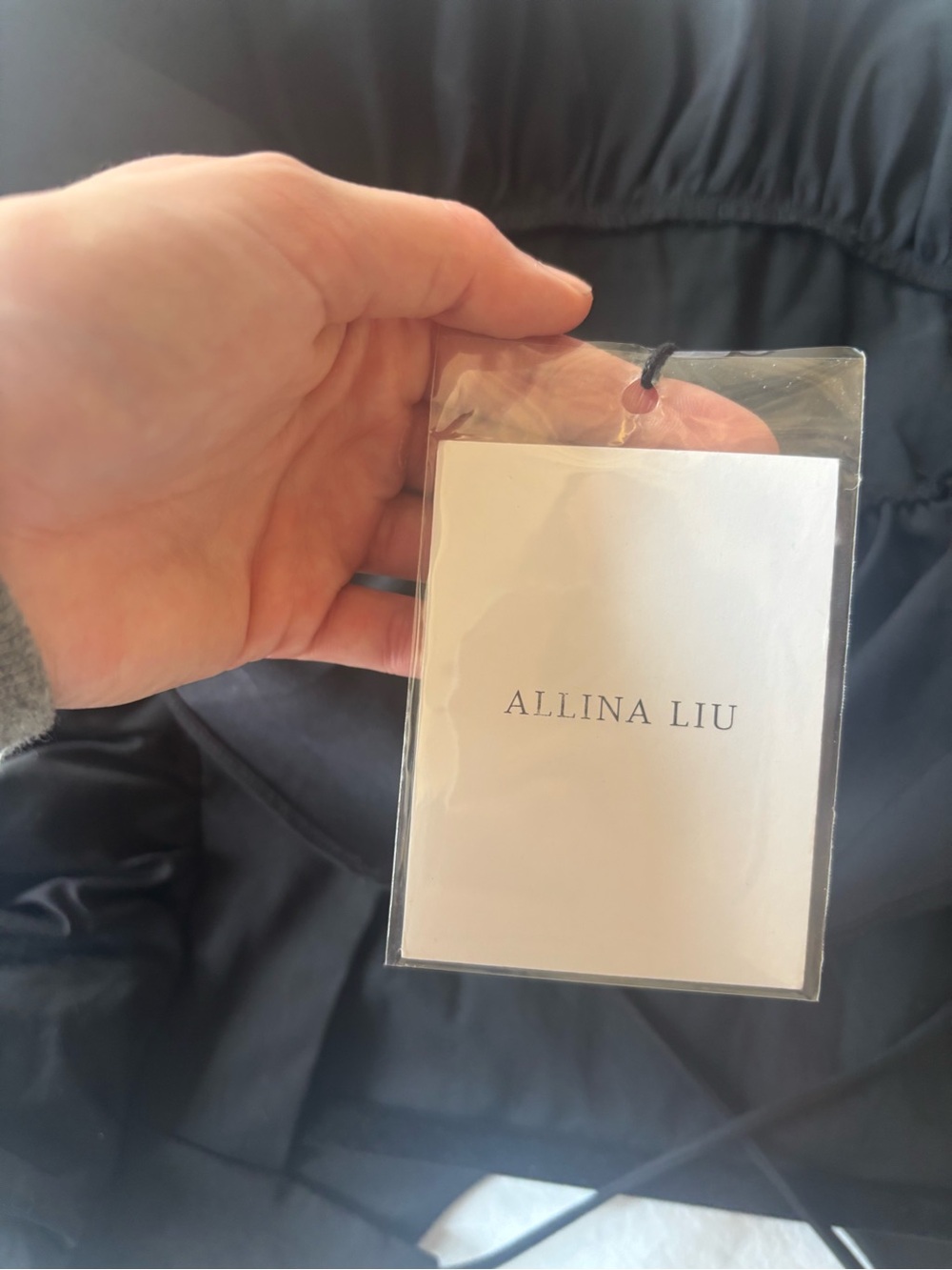NWT Rare - Allina Liu Matisse Top, black - Picture 7 of 10